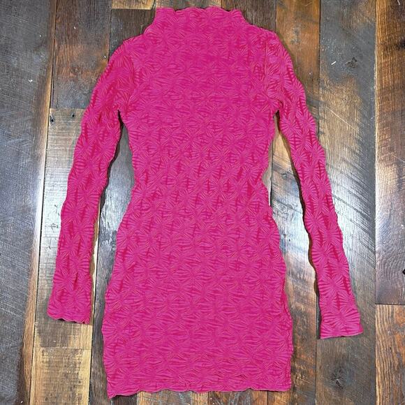 Maeve by Anthropologie Long Sleeve Pink Scrunch Mini Textured Dress Size XS NWOT - Picture 3 of 7